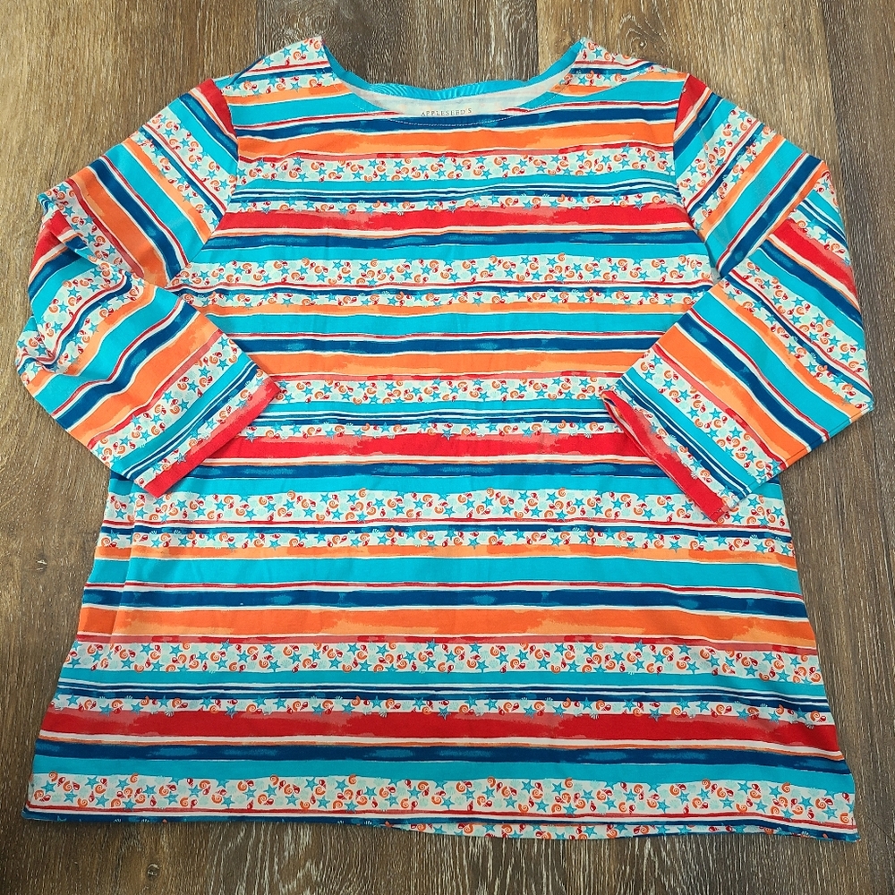 Appleseed's Beach Themed Top Women's Size Large